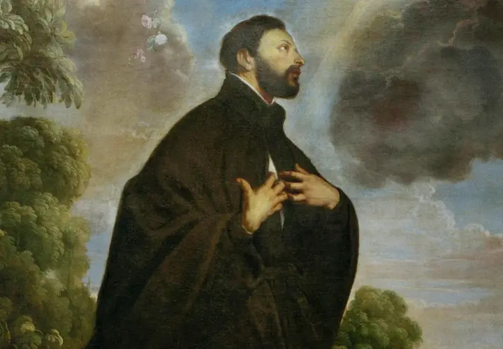 St. Franz Xaver, in dunklem Gewand, blickt hoffnungsvoll zum Himmel. Blumen und Wolken umgeben ihn.